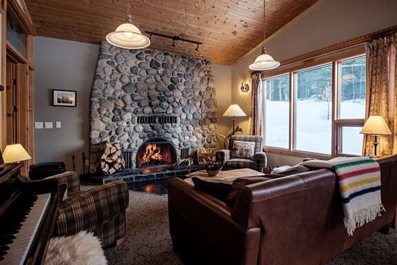 Engadine Lodge Summer 2022 Nick Fitzhardinge Low Res 79